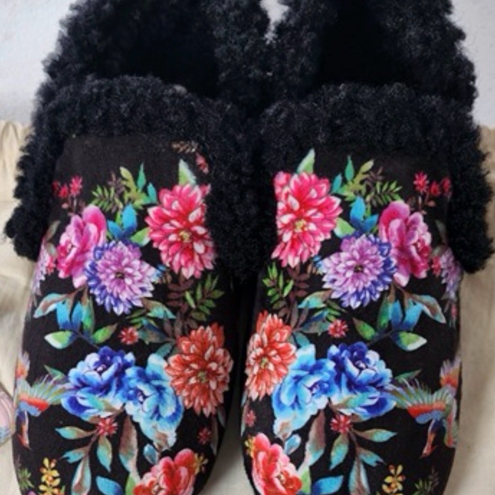 Johnny Was Floral Women's slippers